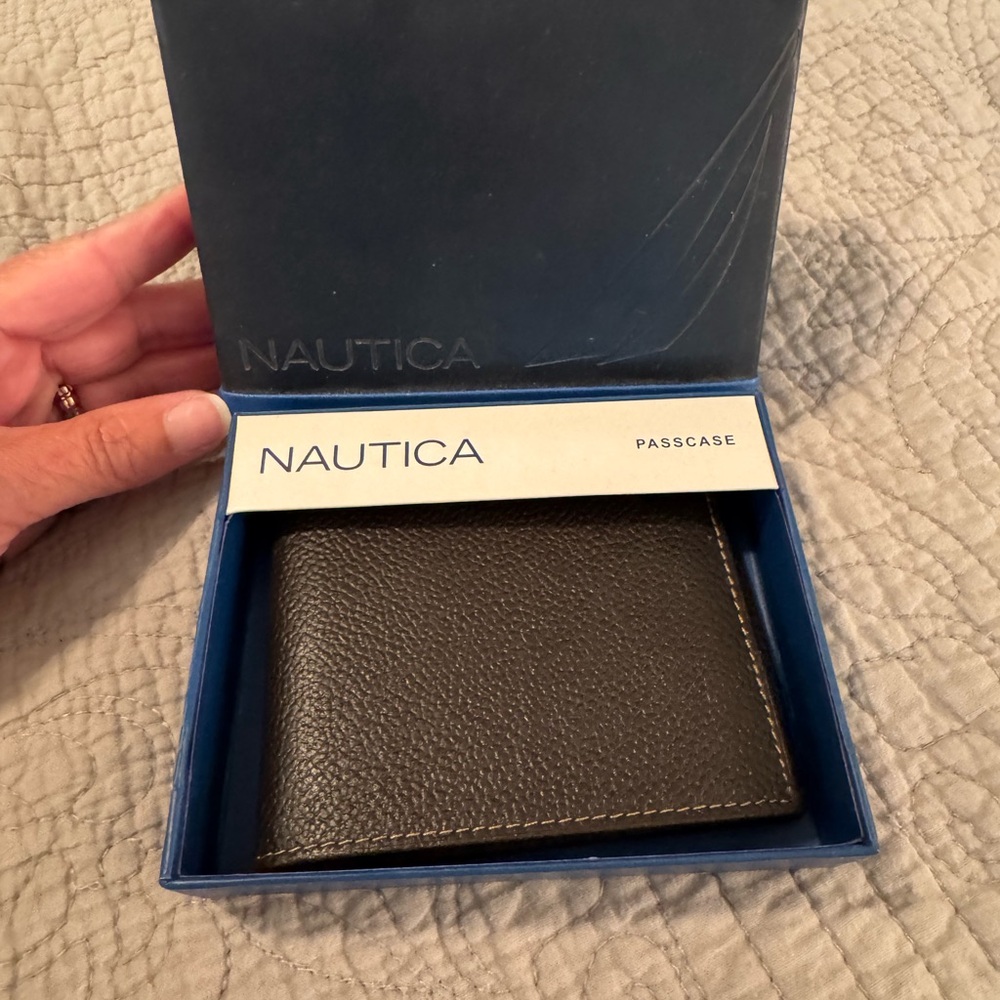 Nautica Textured Brown Men’s Wallet